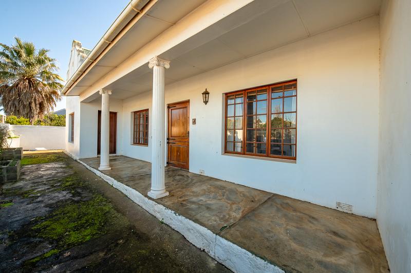 4 Bedroom Property for Sale in Riviersonderend Western Cape